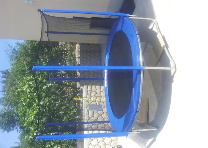 Tikvesa Novi Vinodolski