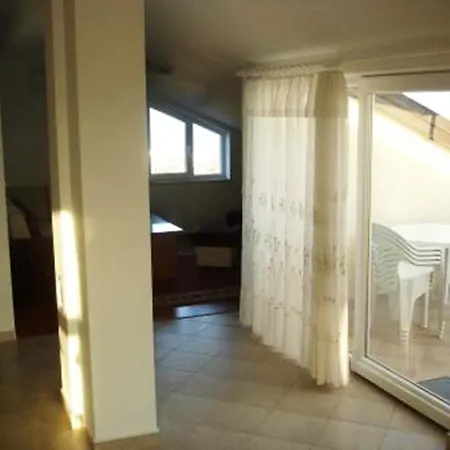 Tikvesa Apartment Novi Vinodolski