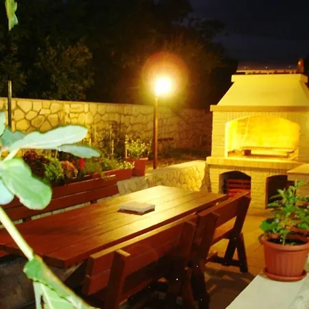 Apartment Tikvesa *